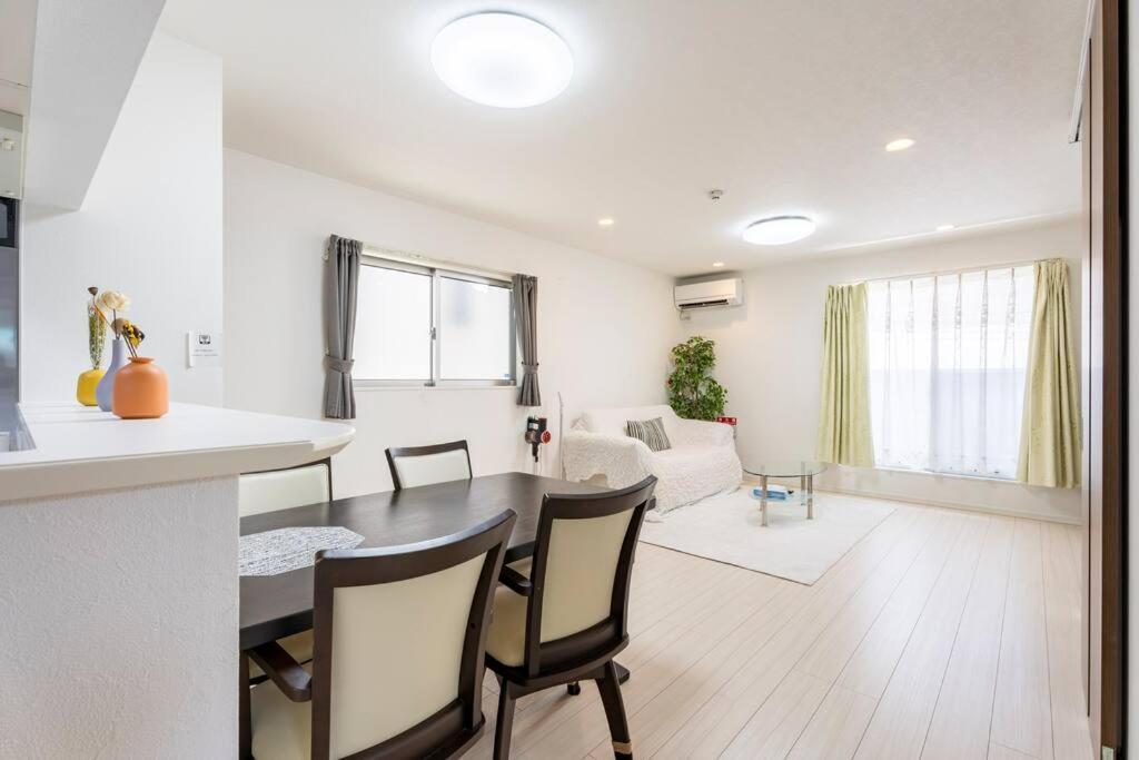 M House 新开业优惠！独栋别墅鹤桥站步行5分钟！超便利！难波日本桥神户环球影城奈良一线直达